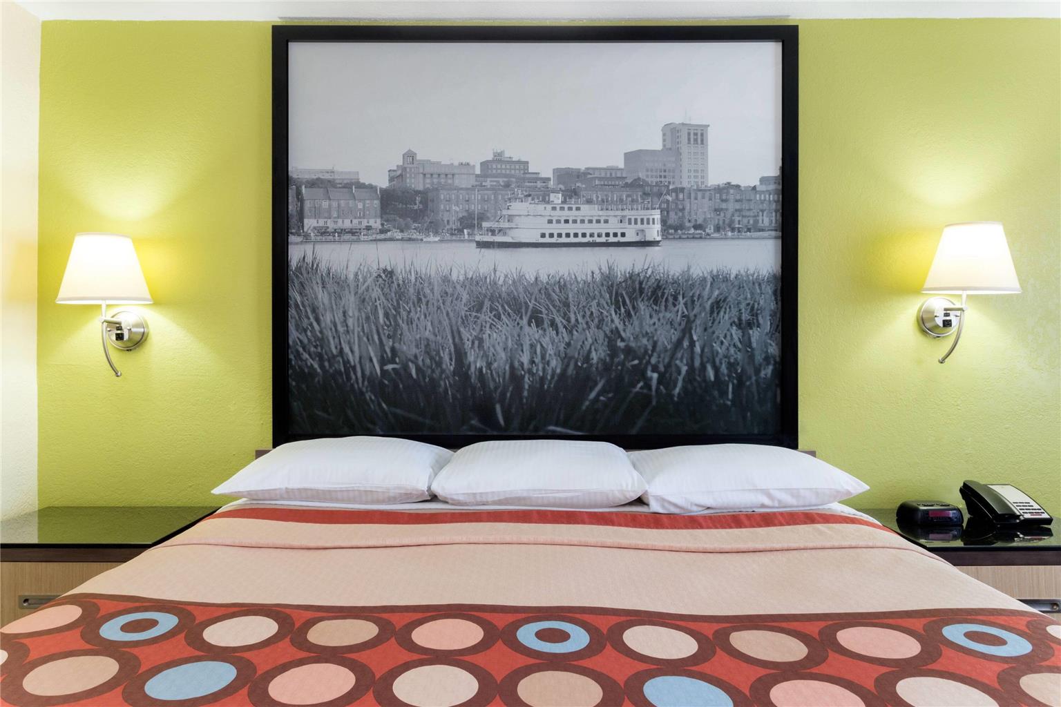 Super 8 by Wyndham Brunswick St Simons Island Area - photo 10