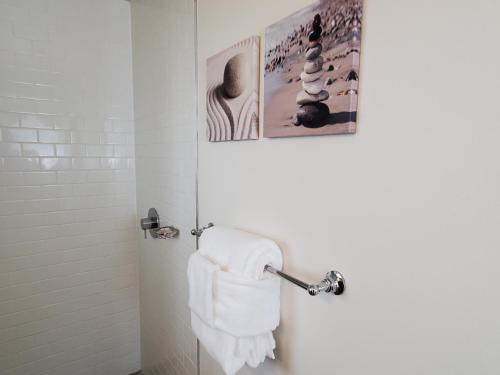 Moonstone Beach Motel - photo 69