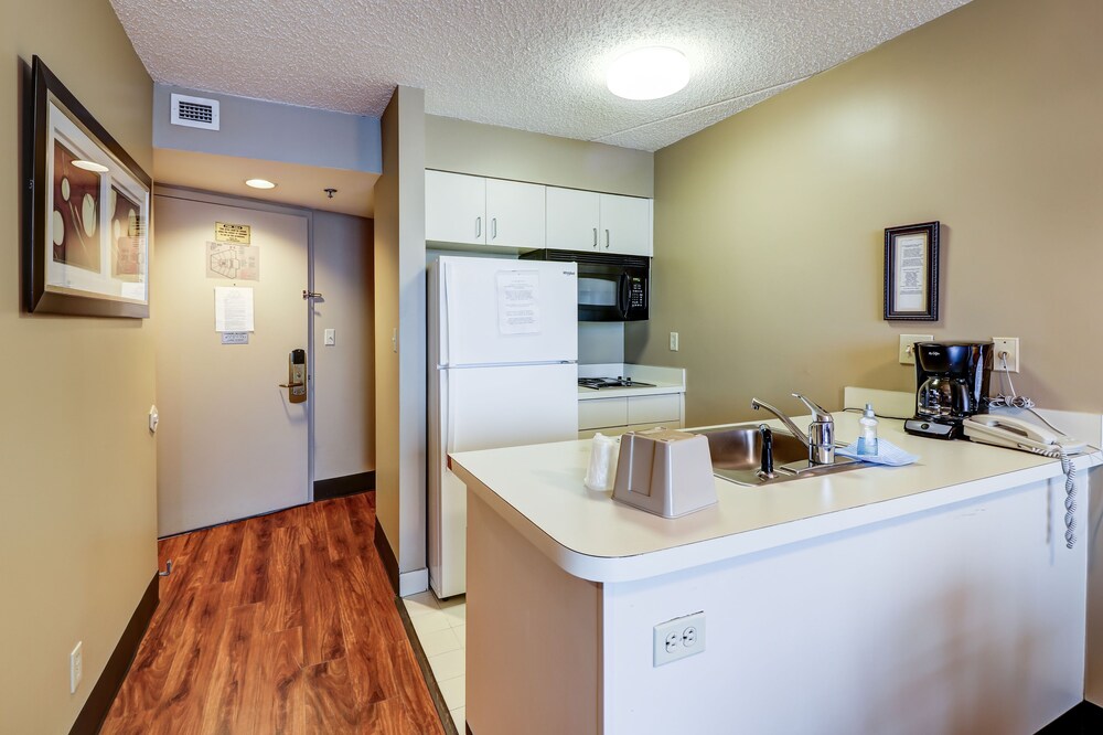 Atlantic Palace Suites - photo 21