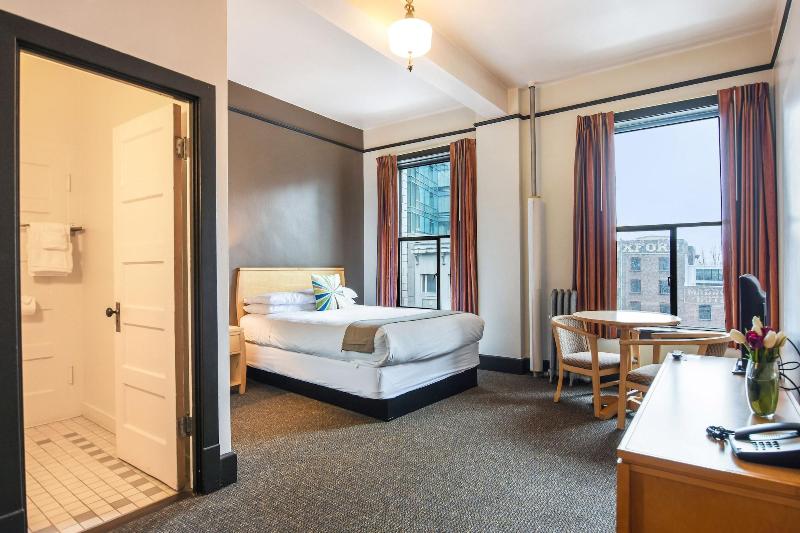 The Moore Hotel - photo 18