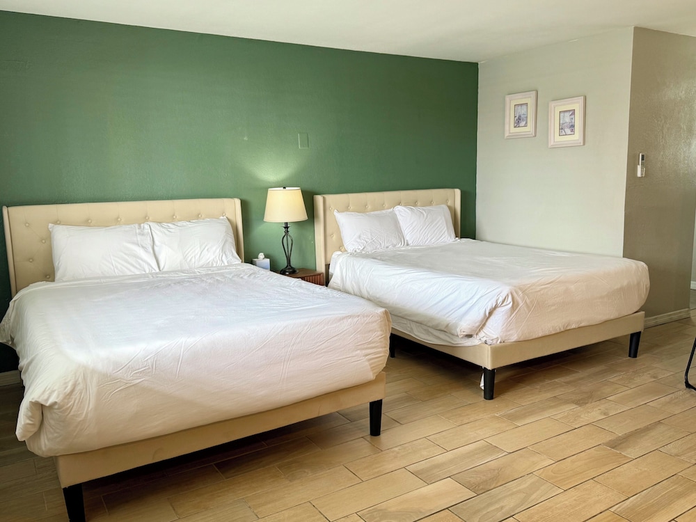 iBeach Resort - photo 29