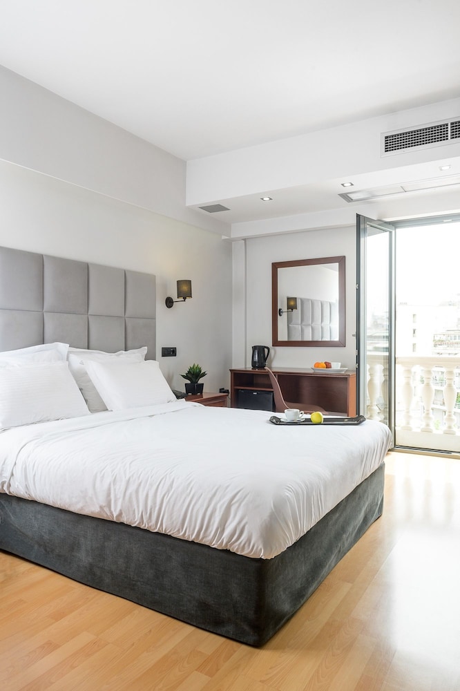 Athens Odeon Hotel - last minute hotel in Athens