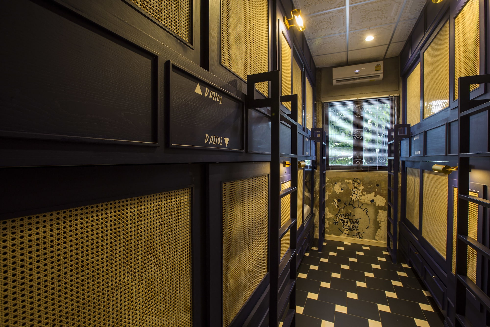 Azure Hostel Bangkok