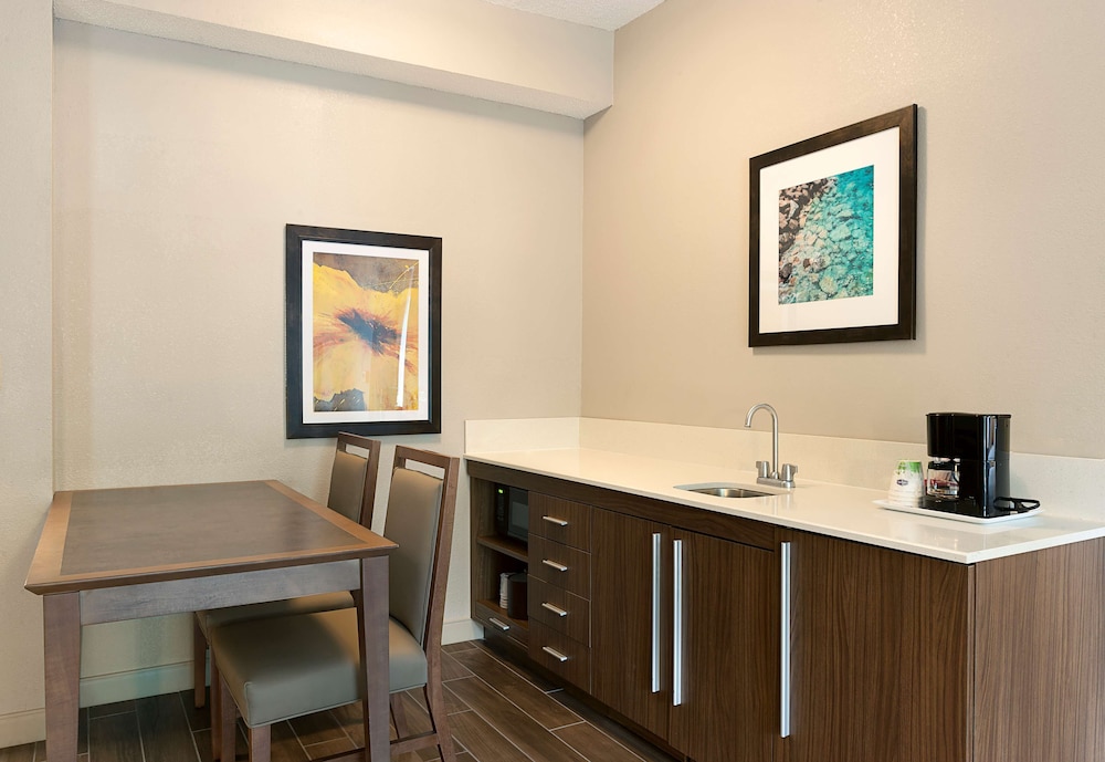 Hampton Inn & Suites Charlotte Pineville - photo 15