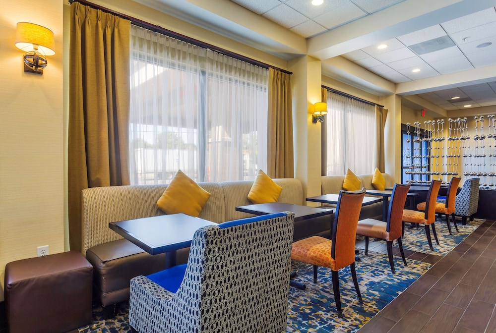 Hampton Inn Salt Lake City Downtown - photo 3