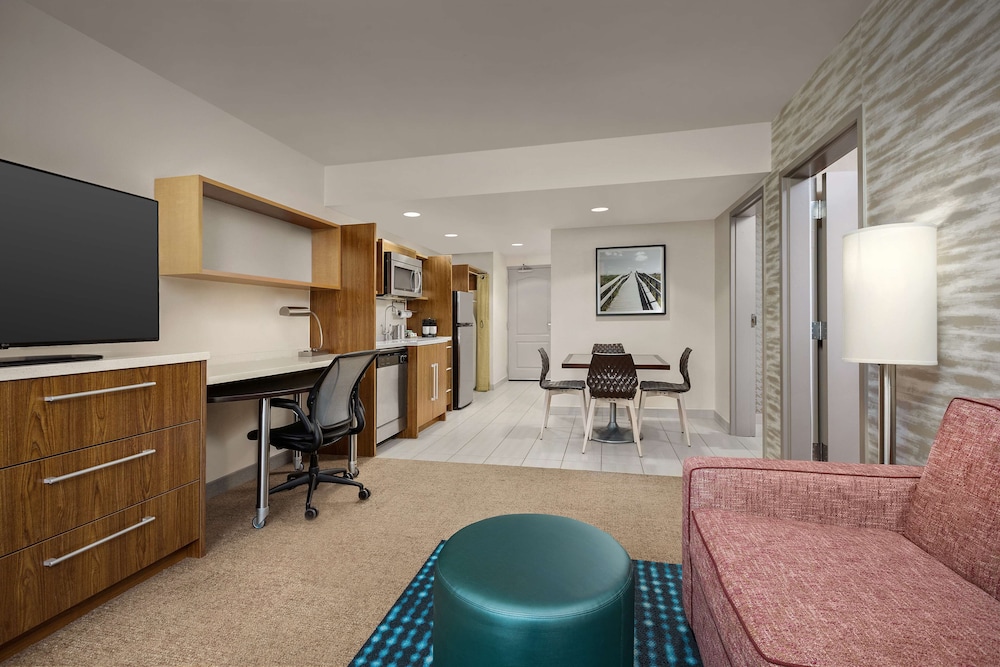 Home2 Suites by Hilton Jacksonville NC - photo 11