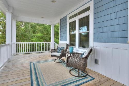 Captain Morgan's Cove - featured photo
