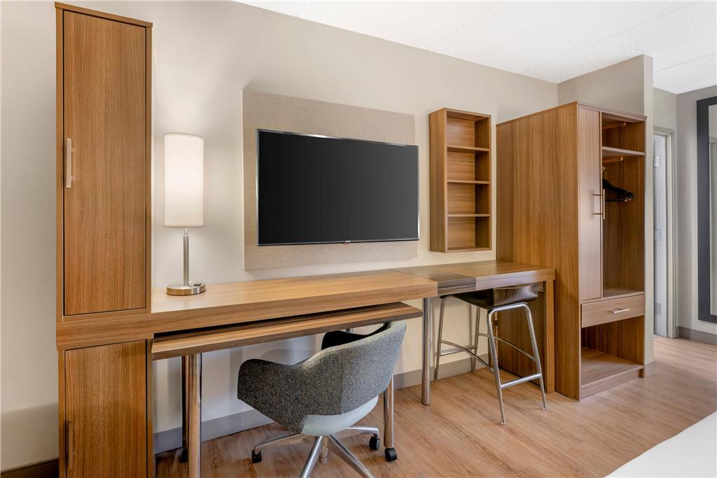 MainStay Suites Oak Brook Terrace Chicago - photo 14