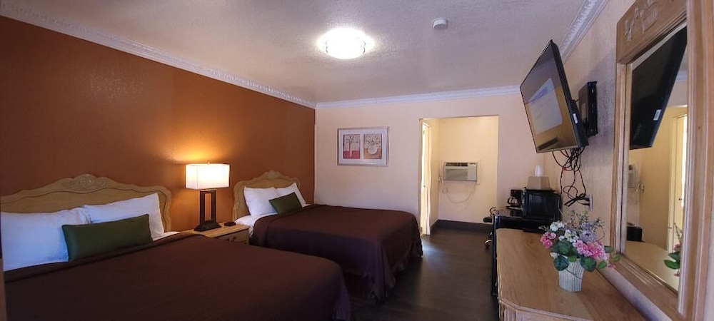 Lakeview Inn Lucerne - photo 18