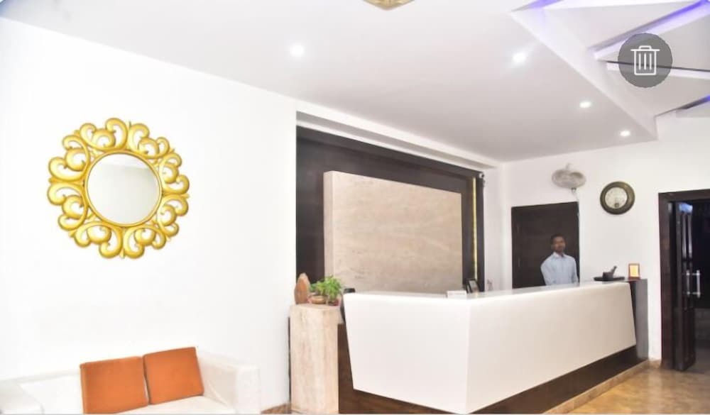 Veena Regency - carbon neutral hotel in Chas