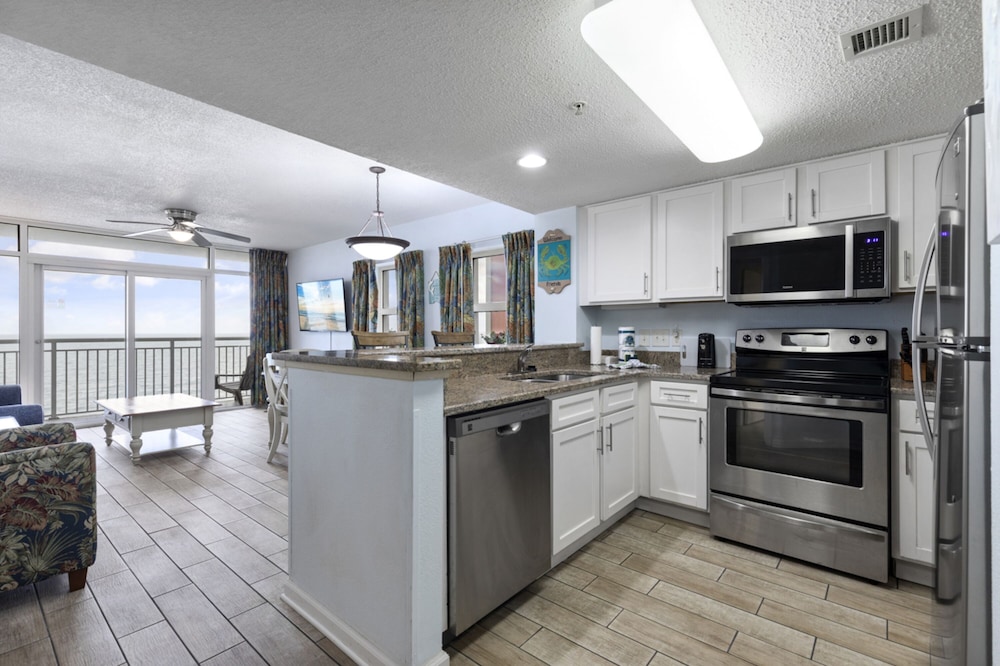 Hosteeva Breathtaking Oceanfront Views w Pool Atlantica Towers Condo - photo 8