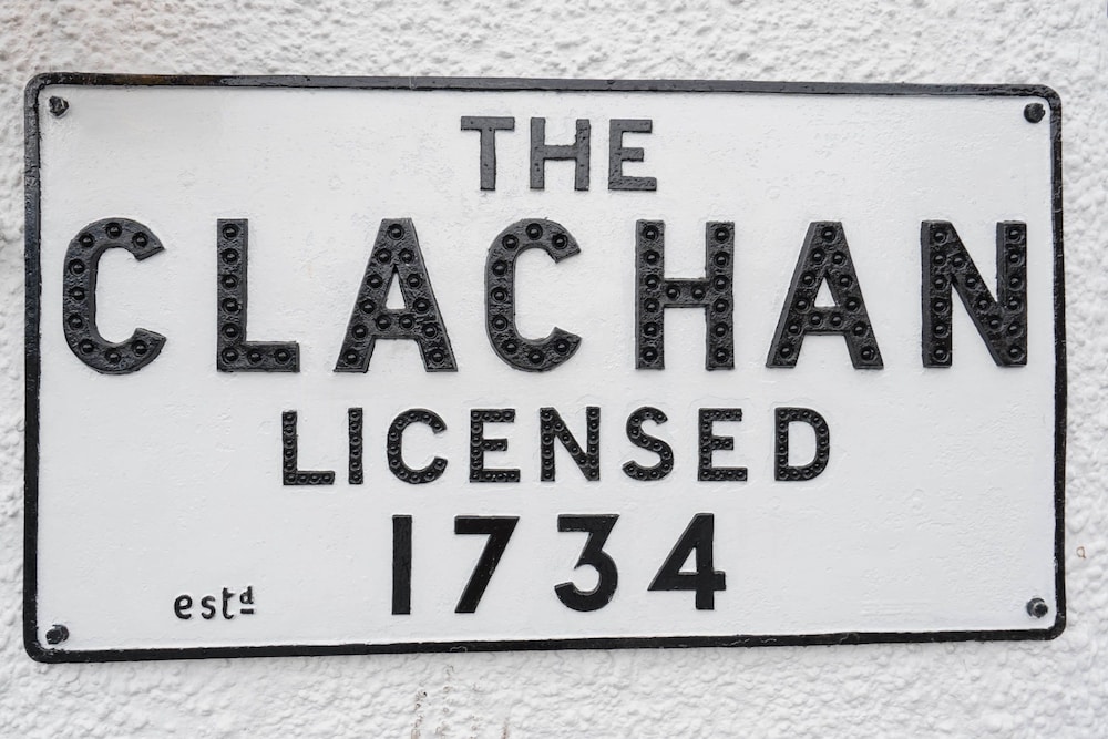 The Clachan Inn — hotel in Glasgow
