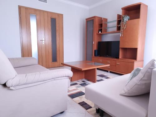 Casa Pedra da Nau 2 bedroom APT @Figueira da Foz — 4-Star Luxury Hotel in Buarcos, Portugal