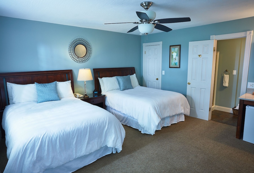 The Mount Vernon Inn — Mount Vernon