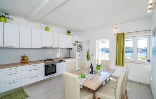 Apartment Zaton Veliki With Sea View 12