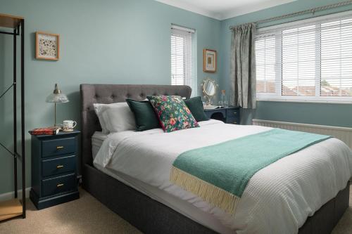 Crookes House — 4-Star Luxury Hotel in Weston-Super-Mare, United Kingdom