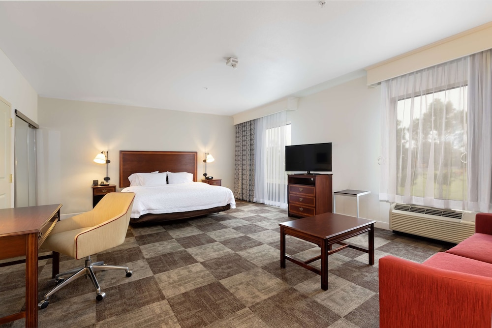 Hampton Inn & Suites Baton Rouge I 10 East - photo 17