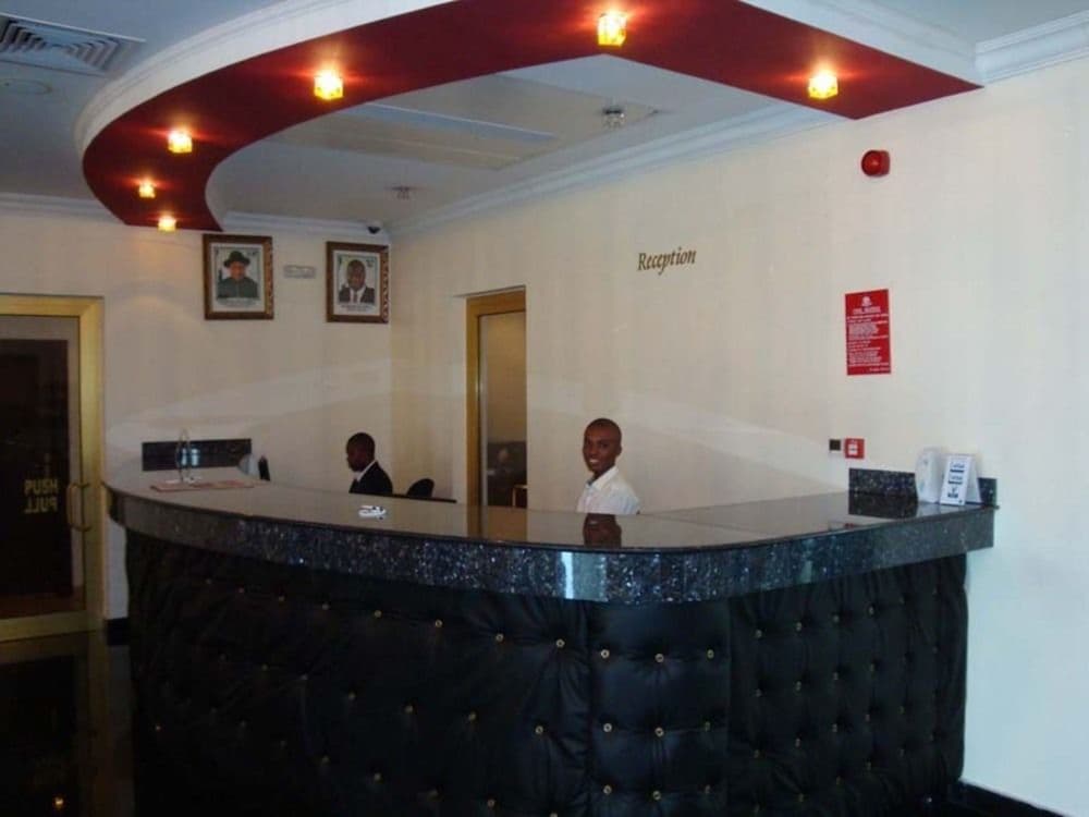 Chesney Hotel — Lagos — photo 3