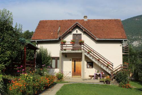 Apartment Sijakovic — 4-Star Luxury Hotel in Zlatibor, Serbia