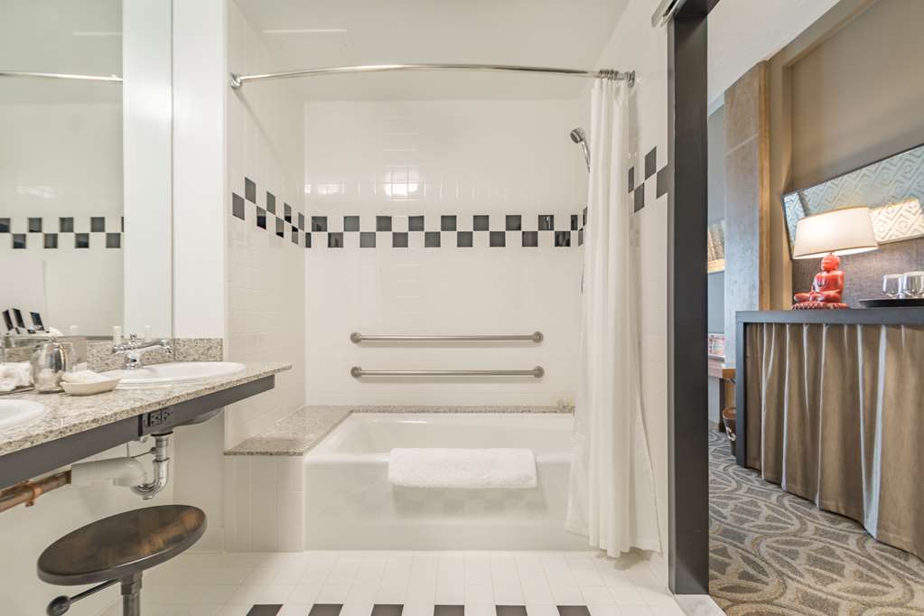 Proximity Hotel - photo 50