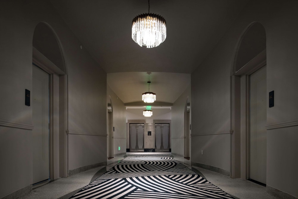 Tulsa Club Hotel Curio Collection by Hilton - photo 47