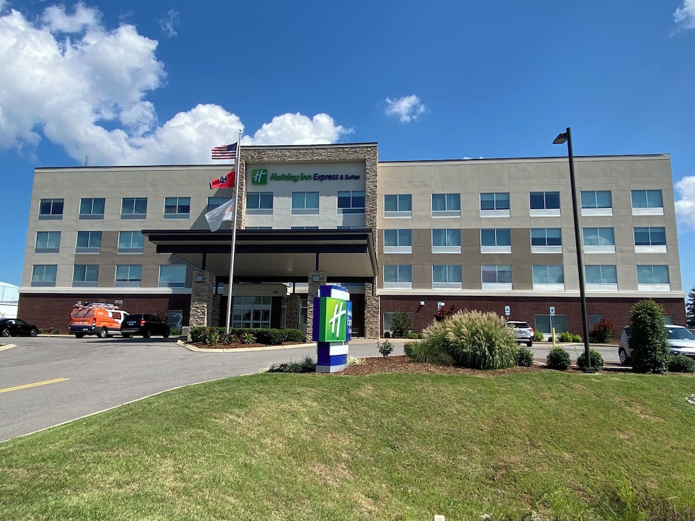 Holiday Inn Express & Suites Nashville North Springfield by IHG - photo 38