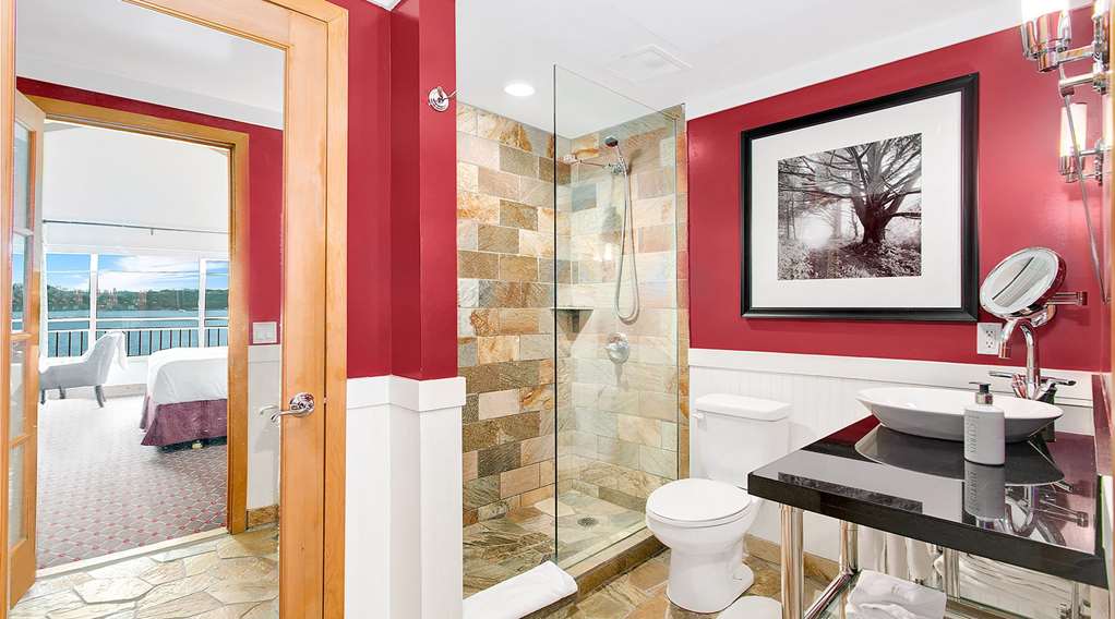 The Edgewater Hotel - photo 52