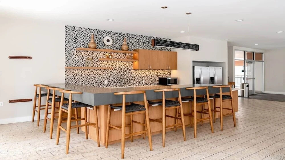 Stunning 2Br 2Ba W Sky Pool Lounge Cozysuites - photo 20