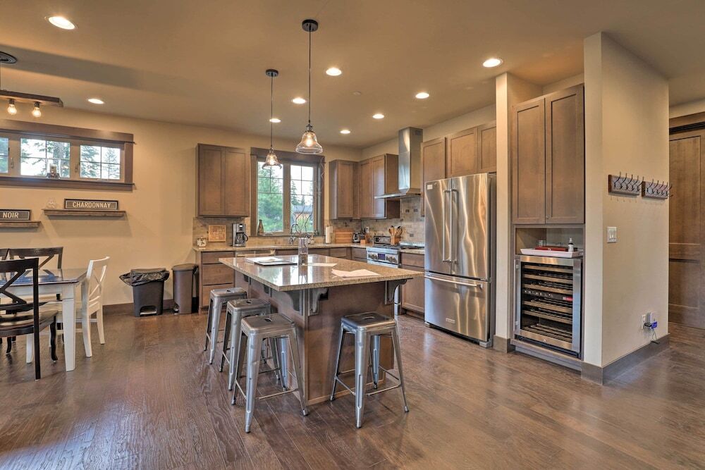 Luxury Suncadia Resort Retreat with Private Hot Tub - photo 20