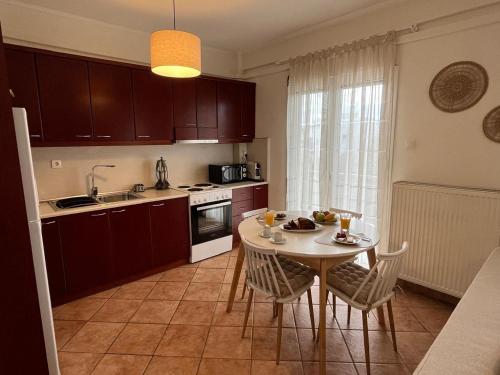 Marousi Cozy Apartments — 4-Star Luxury Hotel in Marousi, Greece