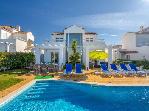Villa Villa Blue Ocean by Interhome — 4-Star Luxury Hotel in Albufeira, Portugal