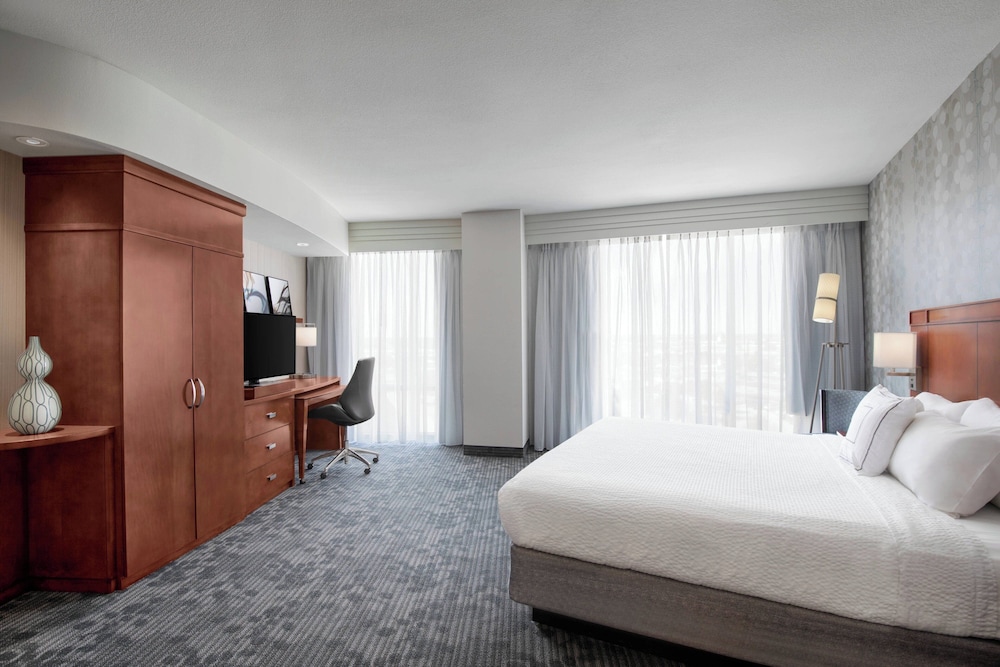 Courtyard by Marriott Dallas Allen at Allen Event Center - photo 6