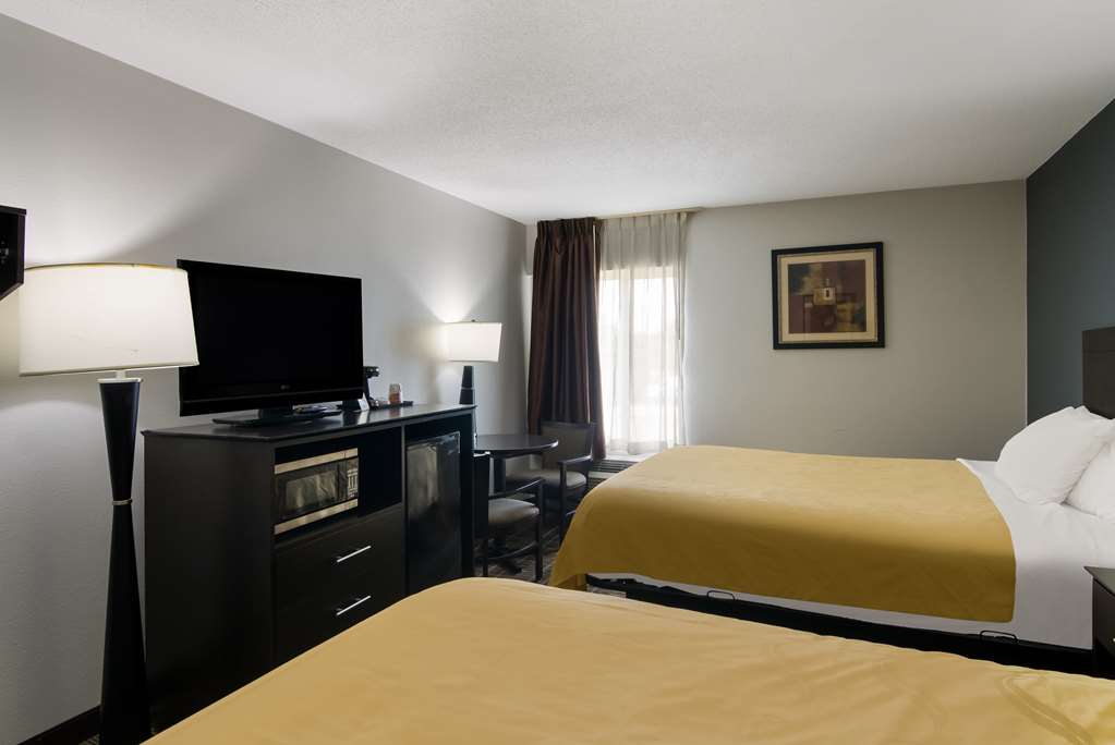 Quality Inn Aurora Naperville Area - photo 9