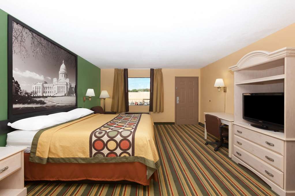 Super 8 by Wyndham Jacksonville AR - photo 8