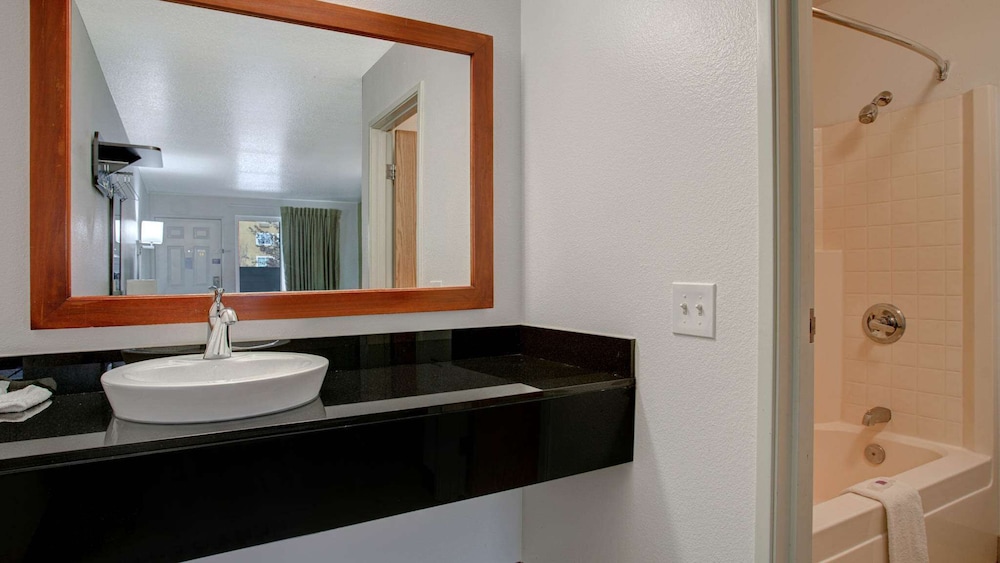 Motel 6 Yakima Wa Downtown - photo 29