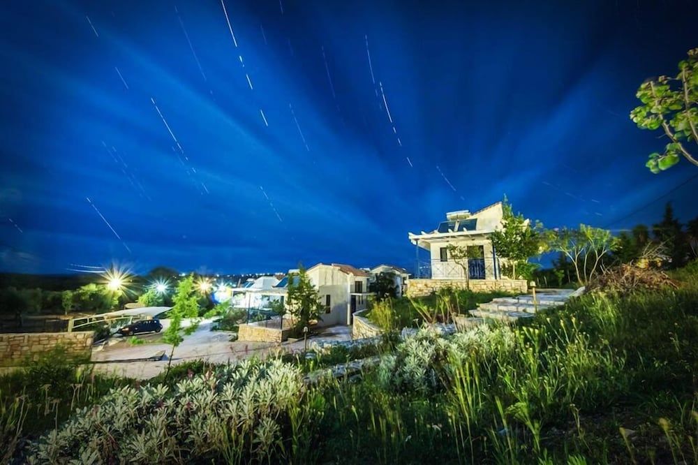 LontosVillage in Methoni, Greece