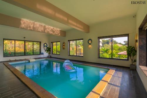 Ekostay Kingfisher Villa I Indoor Pool I Cloud 9 — 4-Star Luxury Hotel in Lonavla, India