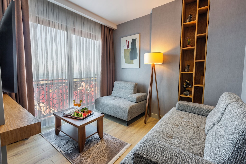 Aydin Suite Apart