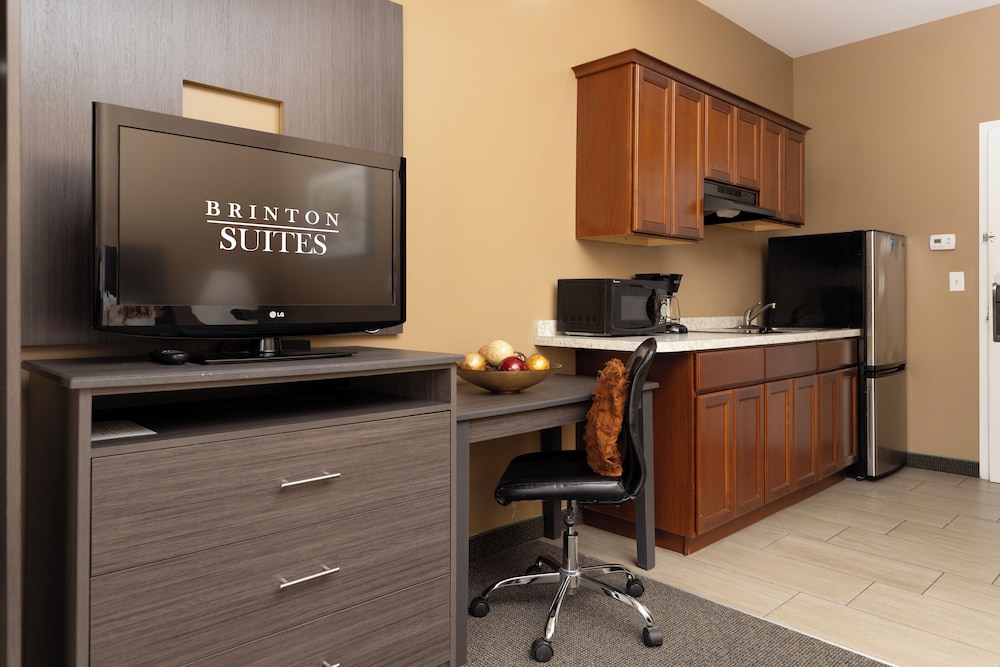 Brinton Suites - photo 32