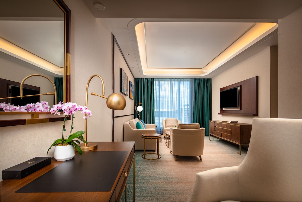 Blossom Hotel Houston Curio Collection by Hilton - photo 43