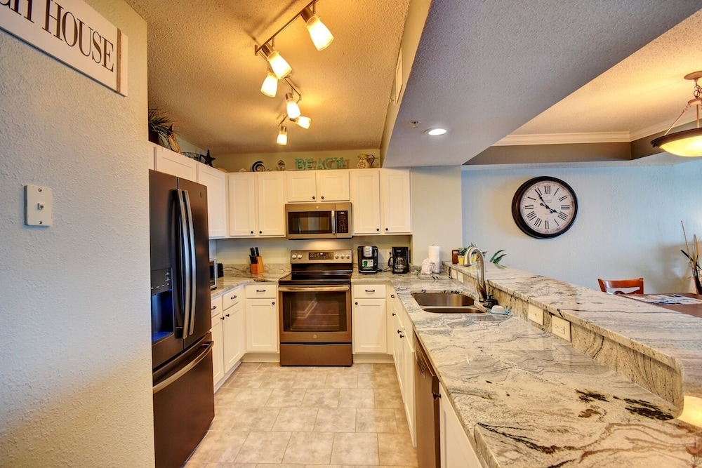 Grand Atlantic Resort 601 3 Bedroom Condo By Redawning - photo 14