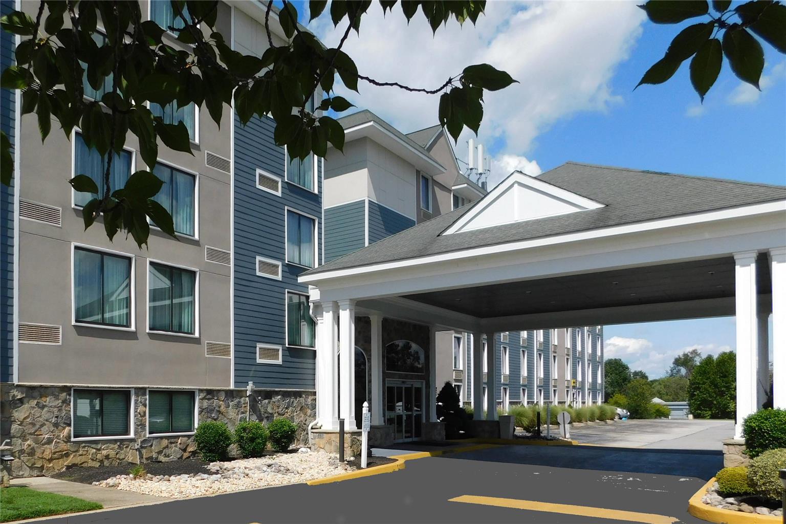 Comfort Inn & Suites Glen Mills West Chester - photo 4