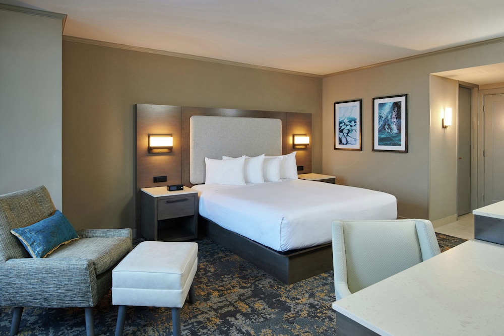 Hilton Anchorage - photo 7