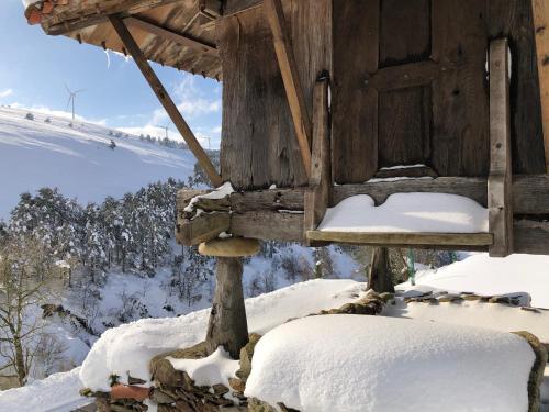 Ca Manín - carbon neutral hotel in Tineo