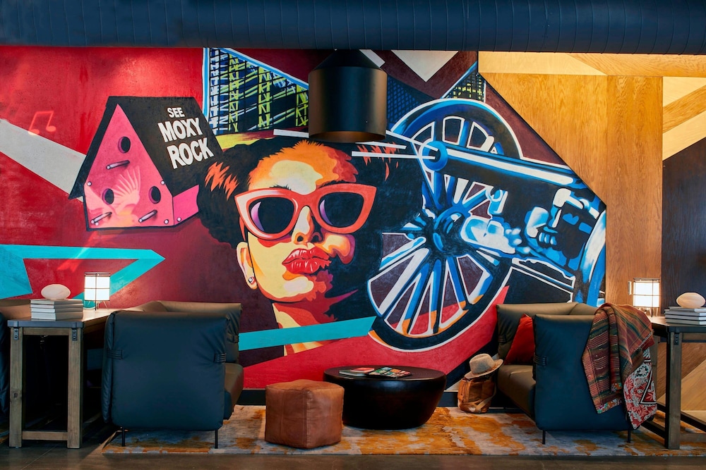 Moxy Chattanooga Downtown - photo 4
