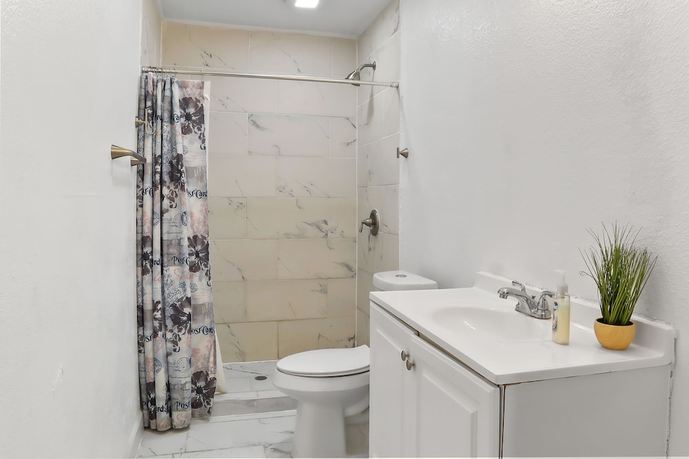 Mathis Motel - photo 8