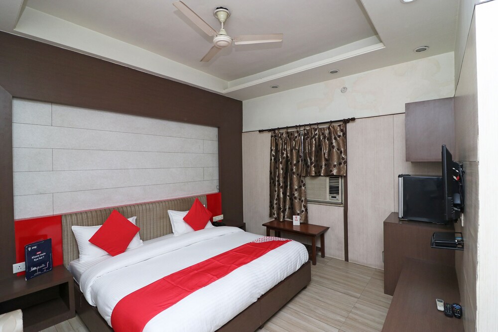 Oyo 19854 Ridgewood Palace — Bhiwadi