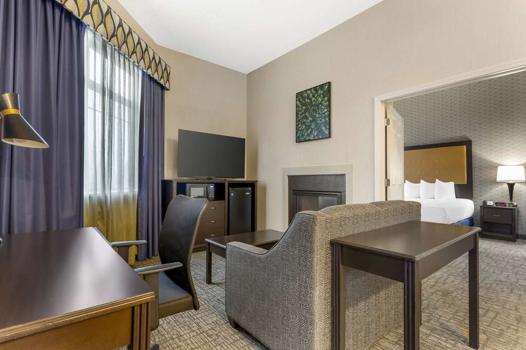 Best Western Plus Grant Creek Inn - photo 22