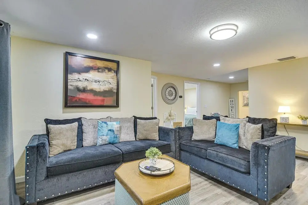 Tampa Vacation Rental Home Near Attractions - featured photo