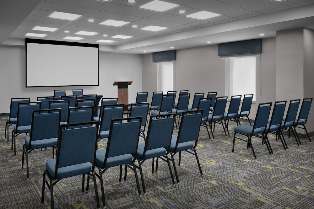Hampton Inn & Suites Jacksonville South Bartram Park - photo 40